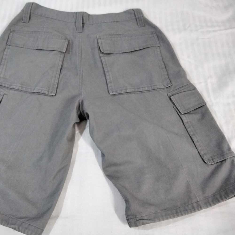 Regal Wear Solid Gray Cargo Long Shorts Plus Size 38 Tie Legs Pockets 007